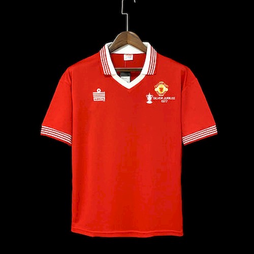 Retro 1977 Manchester United Heim Fußballtrikots
