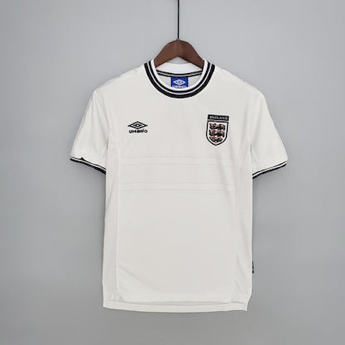 Retro 2000 England Heim Fußballtrikots