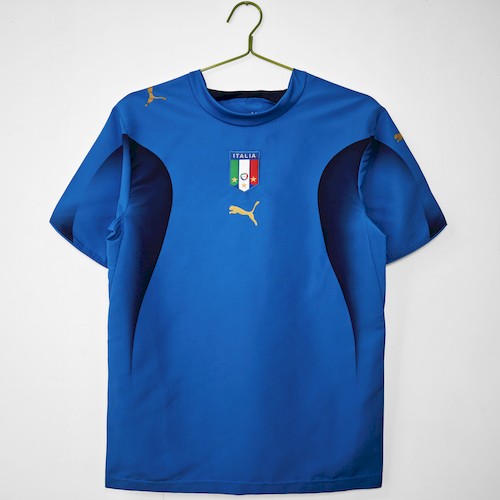 Retro 2006 Italien Heim Fußballtrikots