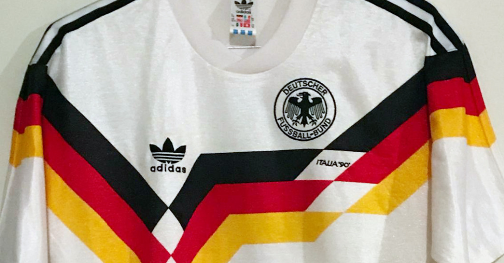 Deutschland Trikot 1990 Retro Legende der Wiedervereinigung
