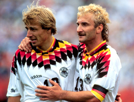 Retro Deutschland Trikot 1994 Symbol der Fußballgeschichte
